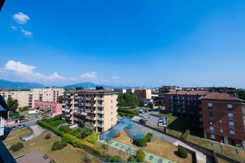 CO.MED - - TRILOCALE Bergamo (BG)