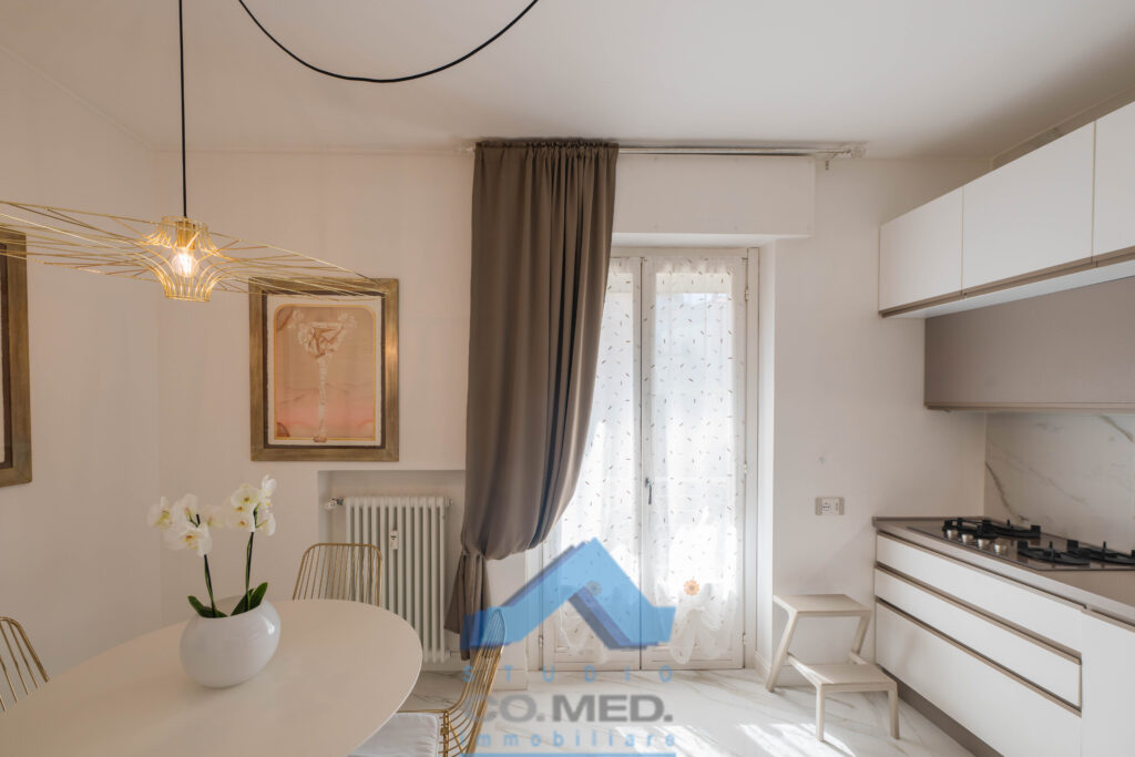 CO.MED - - TRILOCALE Bergamo (BG)