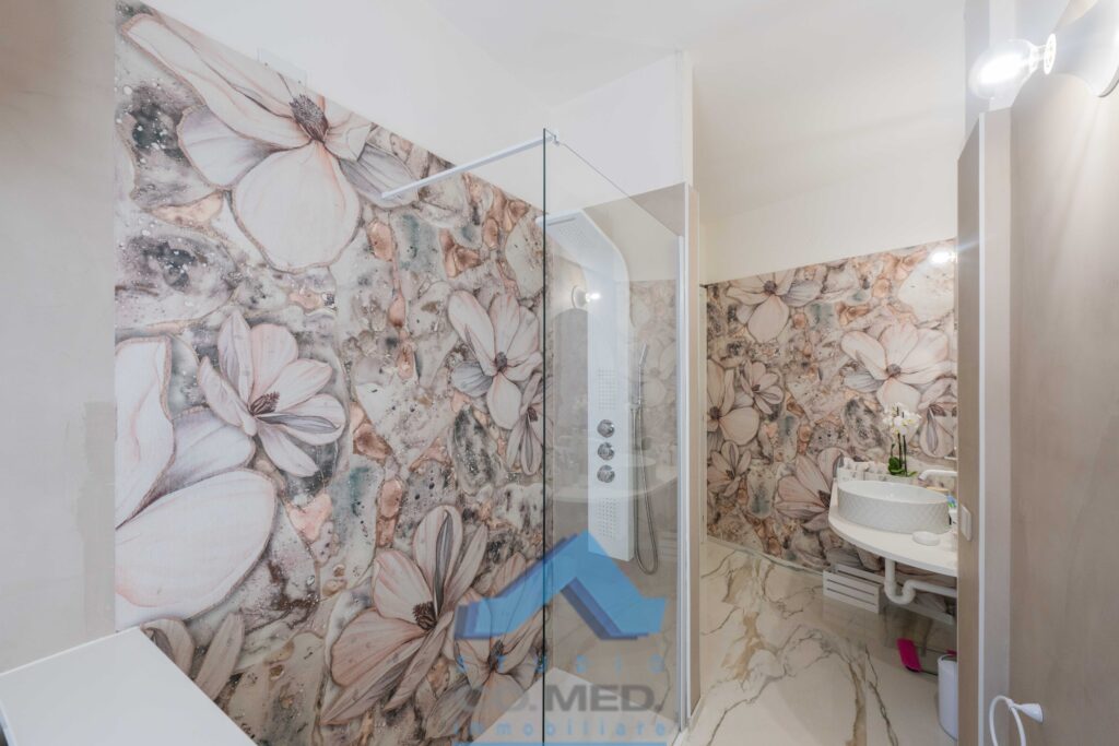 CO.MED - - TRILOCALE Bergamo (BG)