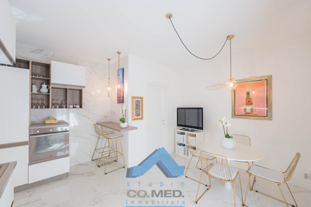 CO.MED - - TRILOCALE Bergamo (BG)