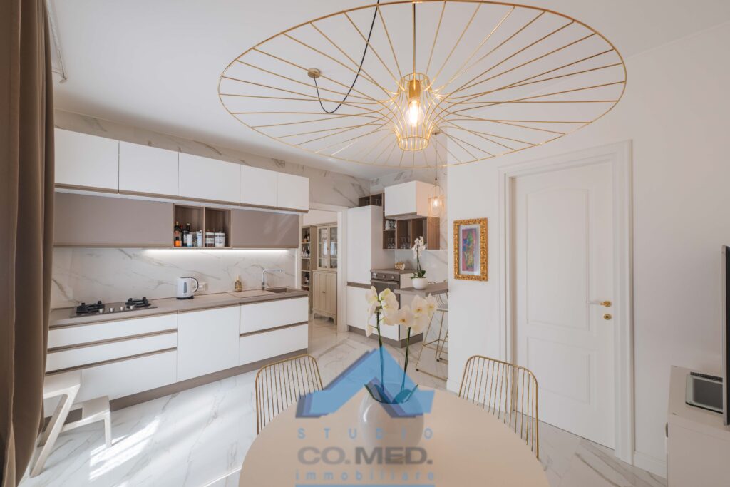 CO.MED - - TRILOCALE Bergamo (BG)