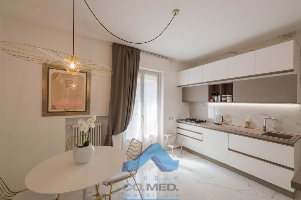 CO.MED - - TRILOCALE Bergamo (BG)